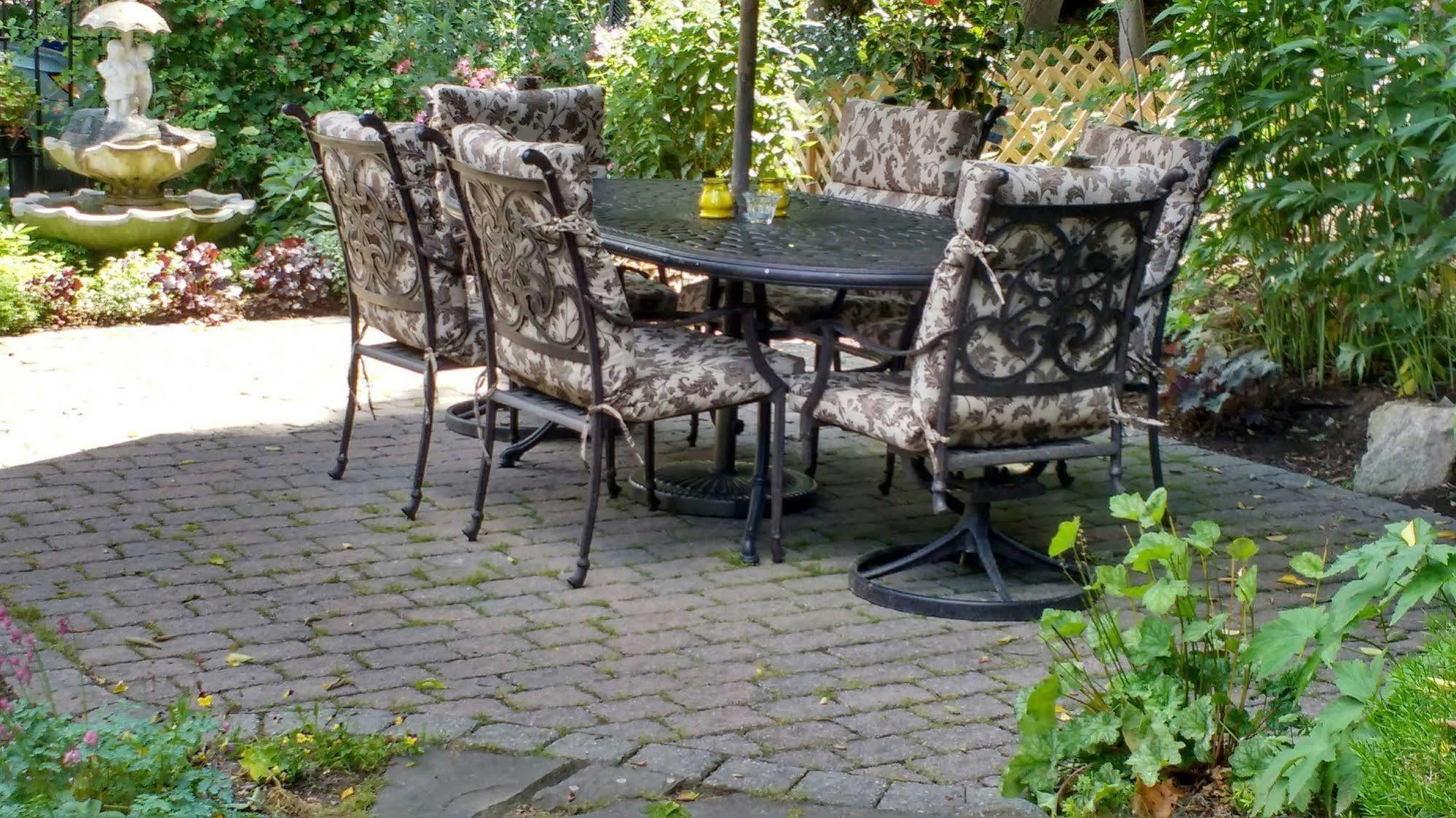 The Sleigh Maker Inn Bed And Breakfast Westborough Εξωτερικό φωτογραφία